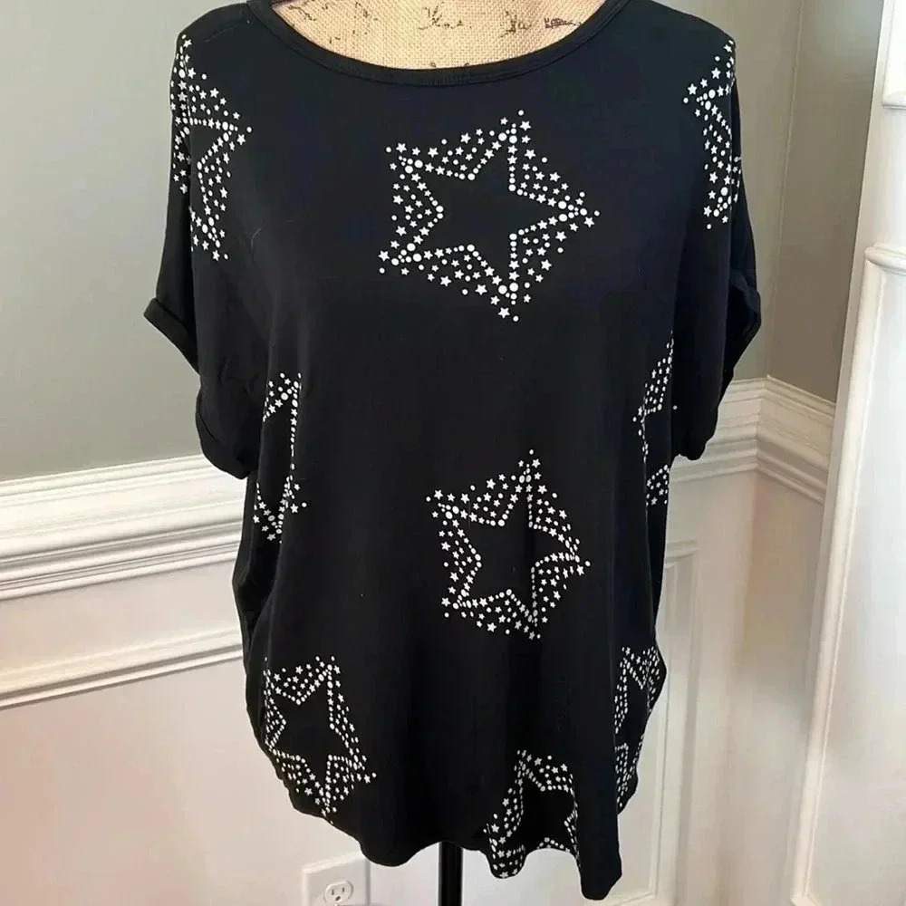 Buffalo David Britton - Black Short Sleeve Star Print Top - Size Large - Picture 2 of 10